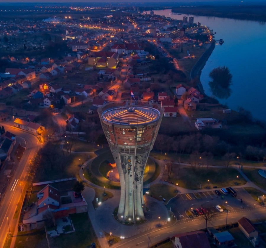 PREDVEČERNJI SPOMEN NA ŽRTVU VUKOVARA 1991. GODINE