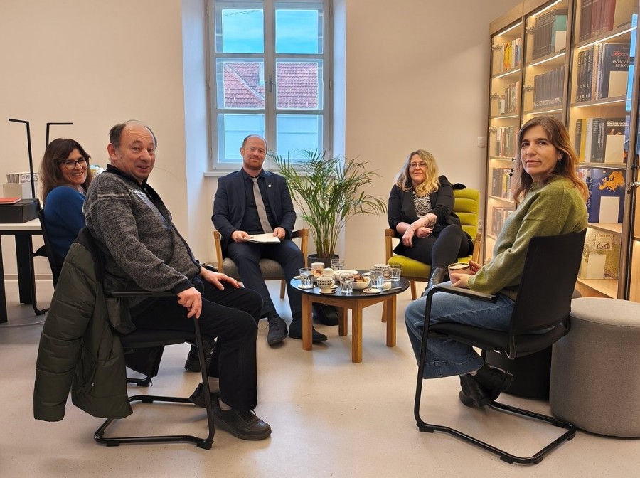 RADNI SASTANAK I POSJETU GRADU PAKRACU